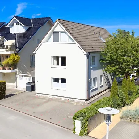 Apartment Meerhafen N°2 - Direkt Am Mit Blick Auf Den Niendorfer Hafen